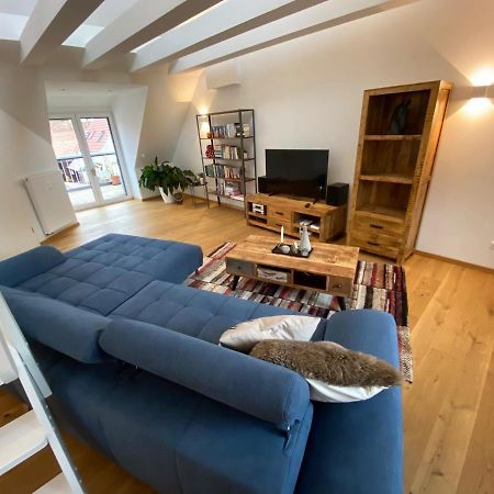 شقة Modernes Penthouse, Nahe Wuerzburg المظهر الخارجي الصورة