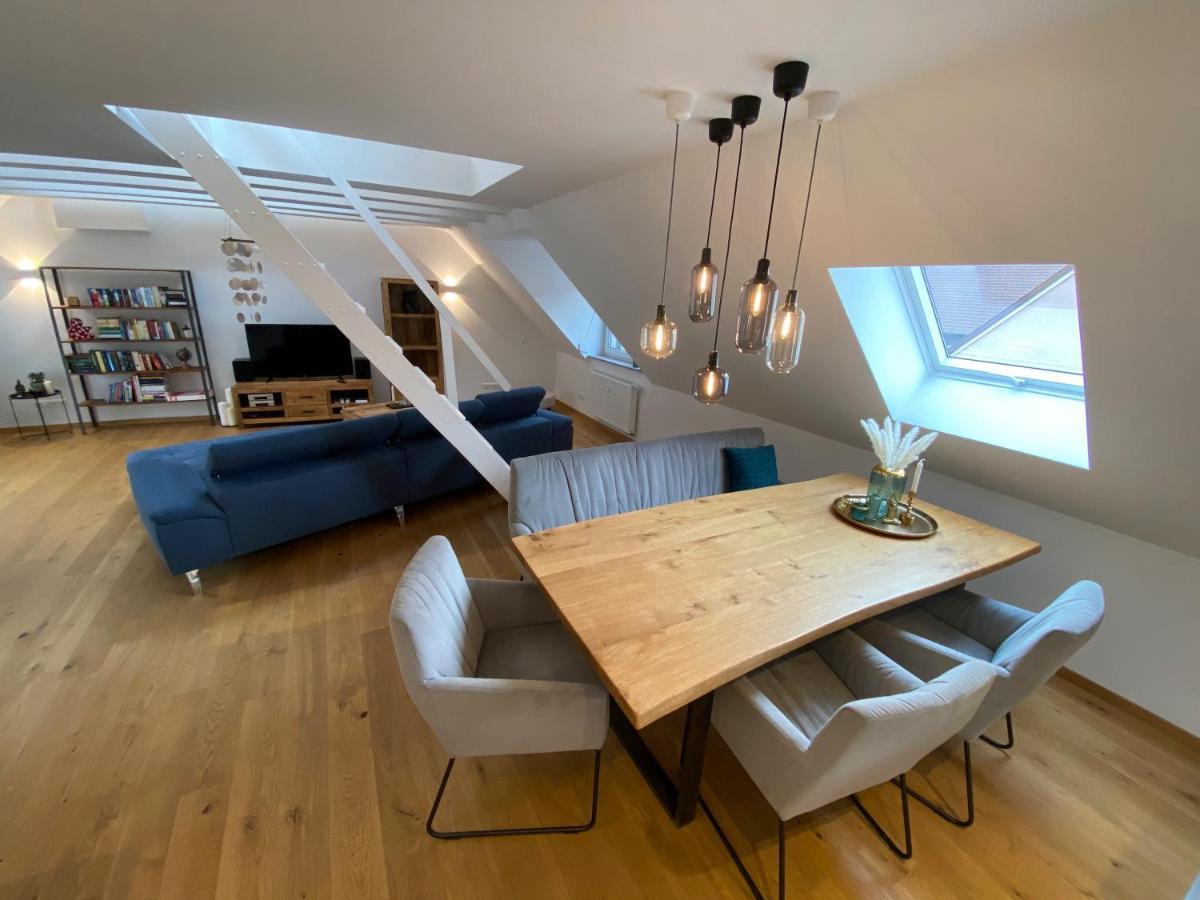 شقة Modernes Penthouse, Nahe Wuerzburg المظهر الخارجي الصورة